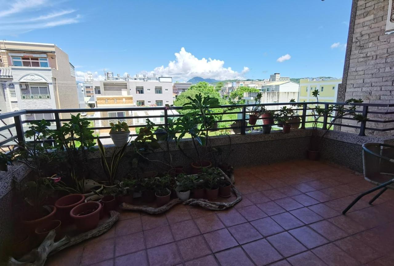 Golden Mary Bed & Breakfast Taitung Exterior photo